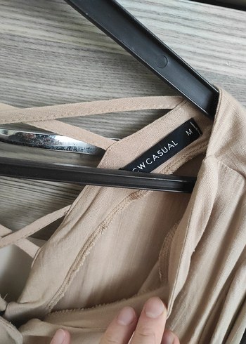 Bej V-Yaka Düğmeli Salaş Kadın Gömlek - Görsel 2