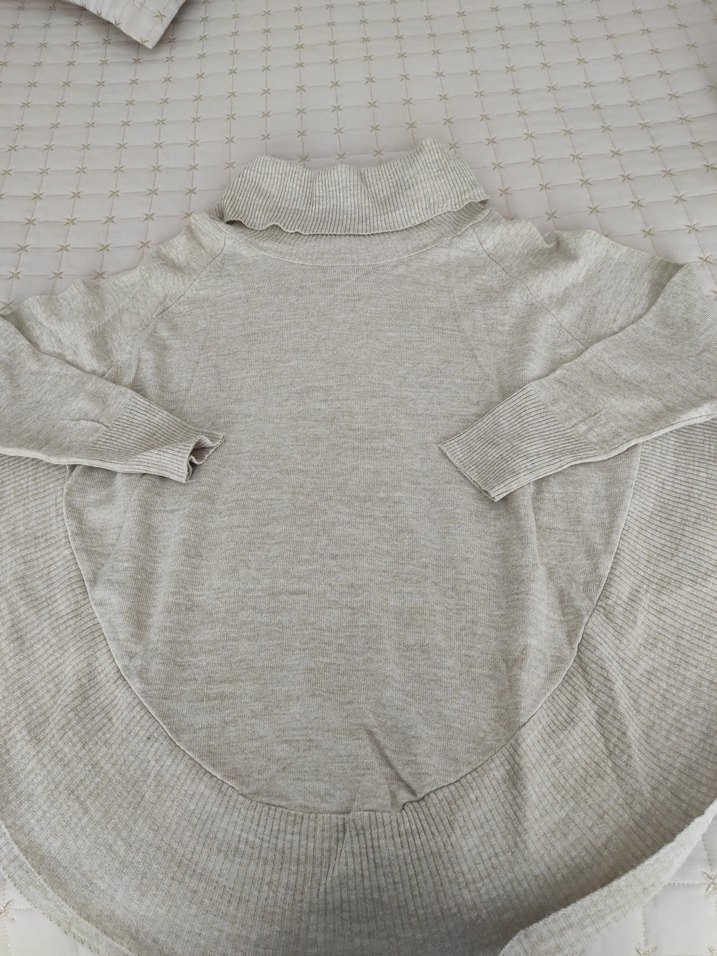 Bej Kadın Boğazlı Triko Kazak - Görsel 2