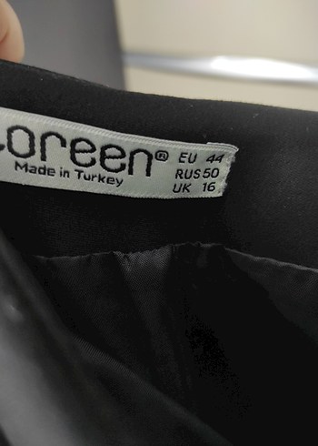 Siyah Yırtmaçlı Uzun Kadın Etek - Görsel 4