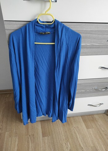 Mavi Yüksek Yaka hırka - Görsel 3