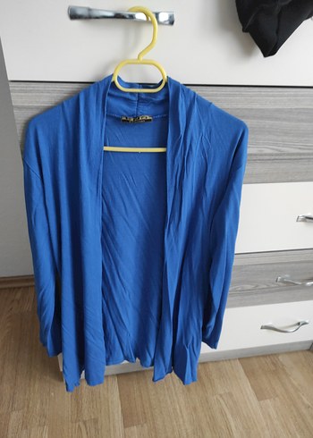 Mavi Yüksek Yaka hırka - Görsel 4