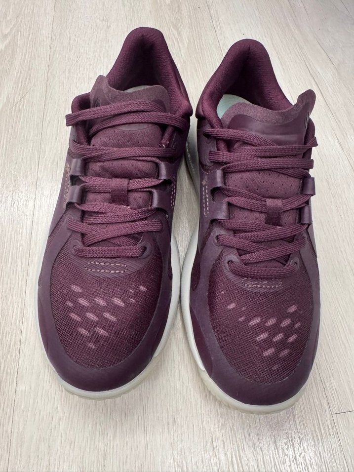 Lululemon spor ayakkabısı - Görsel 3