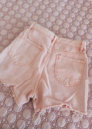 Bershka pembe mini şort