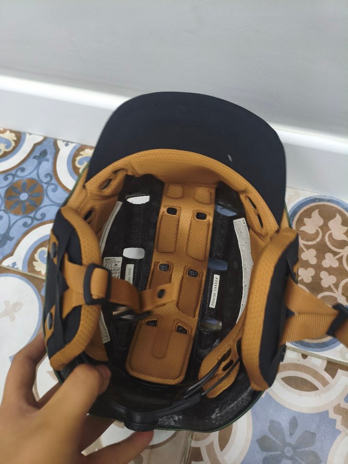 decathlon marka güzel kask - Görsel 3