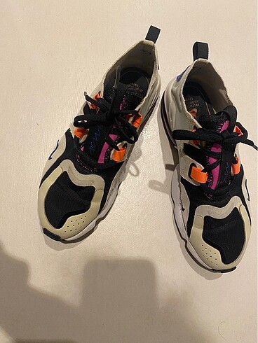 Nike Spor Ayakkabı