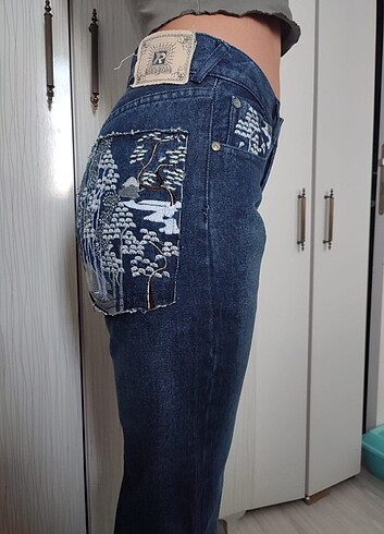 American Vintage Vintage işlemeli y2k grunge radio jeans