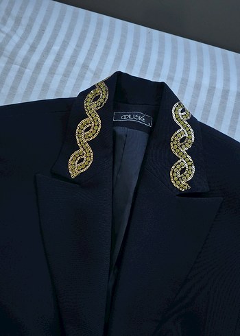 İş için Uzun Kollu İşlemeli Kadın Ceket - Görsel 2