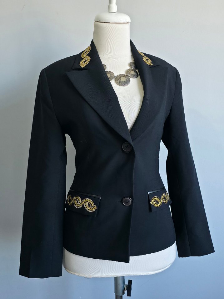 İş için Uzun Kollu İşlemeli Kadın Ceket - Görsel 3