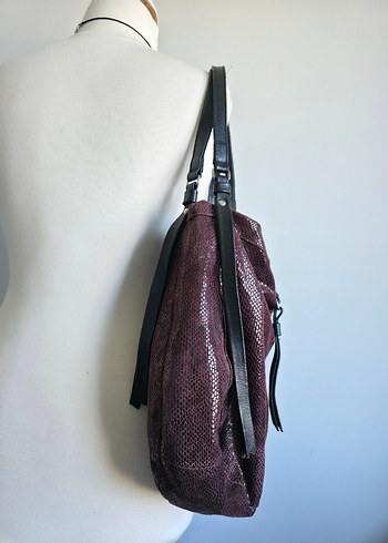 Bordo Deri Yılan Desenli Tokalı Kadın Çanta - Görsel 5