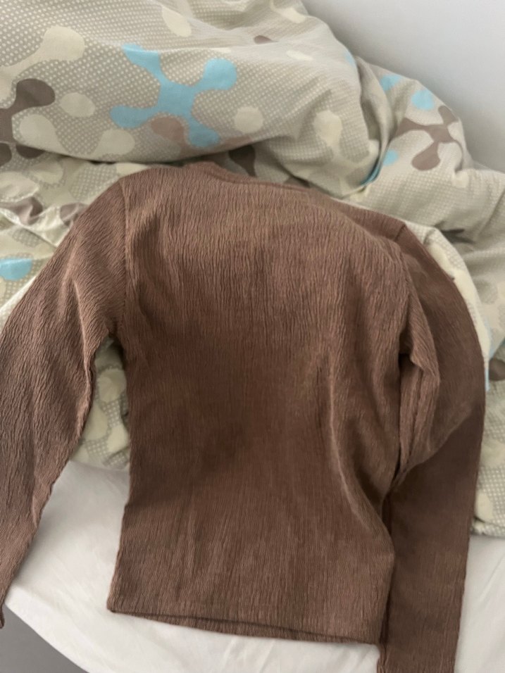 Kadın Kahverengi Keten Pilili Uzun Kollu Kazak - Görsel 2