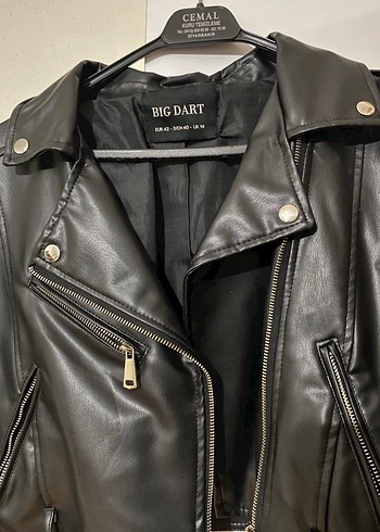 Kadın Siyah Kısa Deri Ceket - Görsel 3