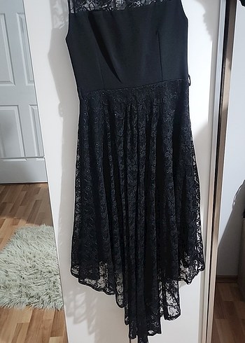 Siyah Dantel Detaylı Straplez Uzun Abiye Elbise - Görsel 3