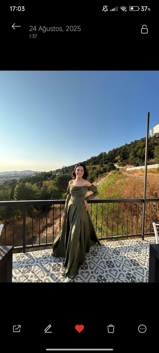 Uzun Kollu Straplez Haki Kadın Elbise - Görsel 5