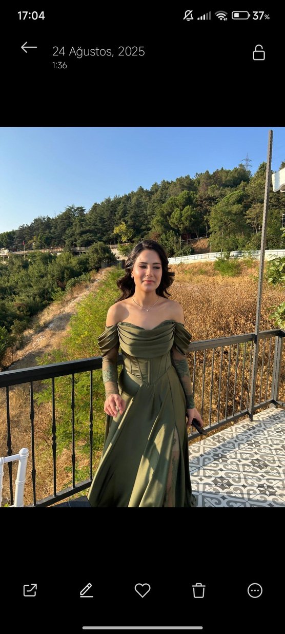 Uzun Kollu Straplez Haki Kadın Elbise - Görsel 2