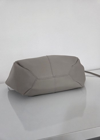 Gri Deri Kadın Çanta - Görsel 4