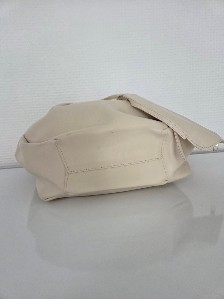 Bej Deri Minimalist Kadın Çanta - Görsel 3