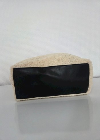 Bej Kürklü Kadın Omuz Çantası - Görsel 3