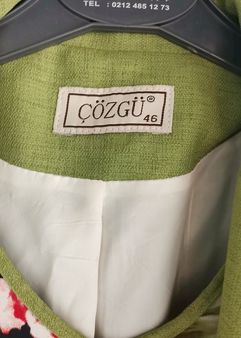 46 Beden Yeşil Vintage Uzun Ceket ve Çiçekli Elbise