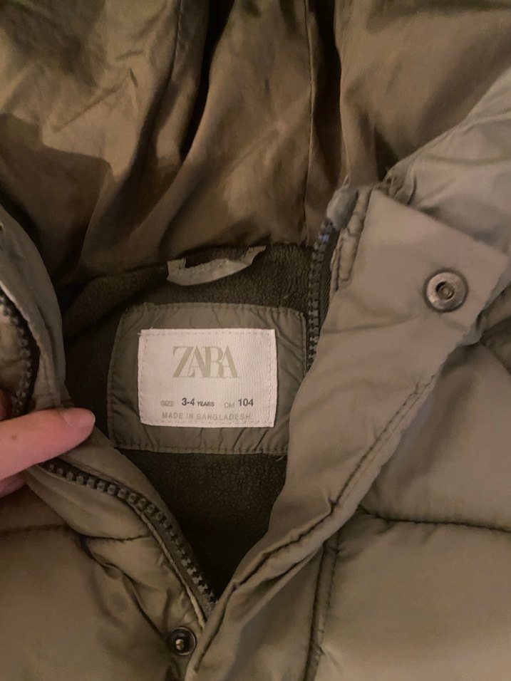 Zara erkek Çocuk yeşil Fermuarlı su gecirmez Mont - Görsel 3