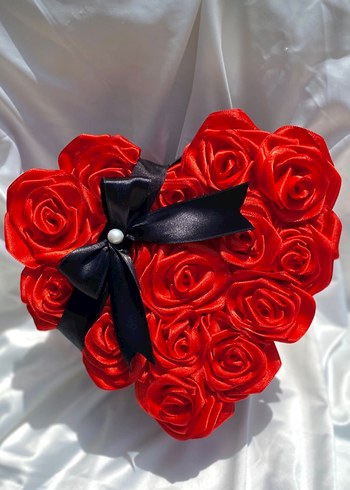 Kalpli kutuda solmayan gül - Görsel 2