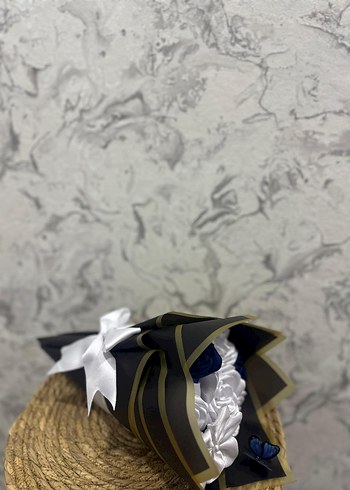 beyaz mavili gül buketi - Görsel 2