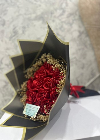 Kırmızı Güllü kurdeleli buket - Görsel 7