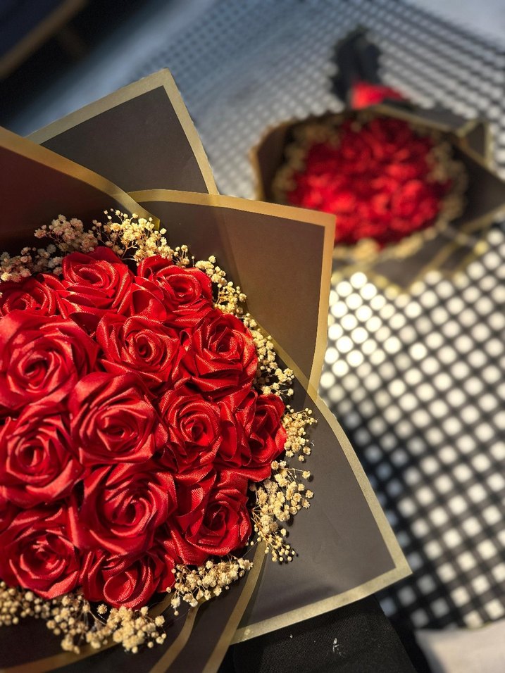 kurdeleden gül buketi - Görsel 4