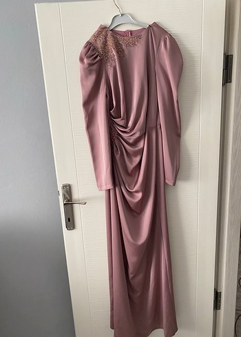 Pembe Drapeli Uzun Abiye Elbise
