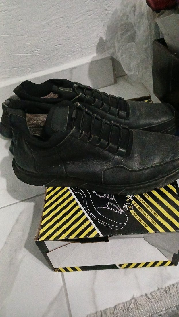 Siyah Erkek Bağcıklar - Sokak Stili - Görsel 2