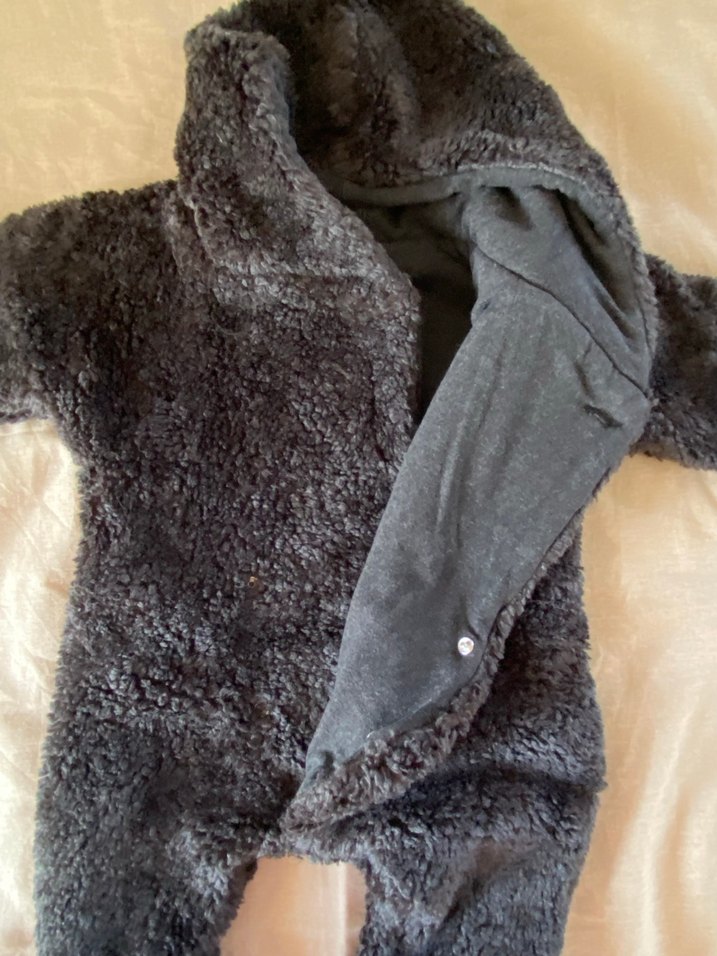 siyah Bebek Peluş Tulumu - Görsel 4