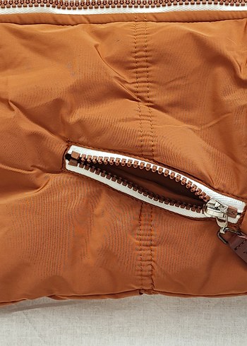 Kapüşonlu Kahverengi Erkek Çocuk Yeleği - Görsel 3