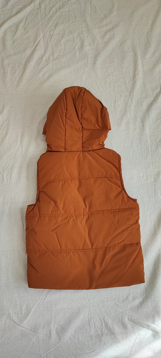 Kapüşonlu Kahverengi Erkek Çocuk Yeleği - Görsel 2