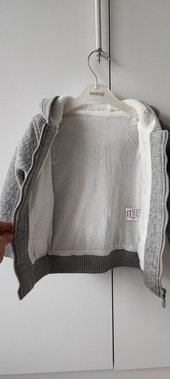 Gri Kapüşonlu Örgü Desenli Erkek Çocuk Ceketi - Görsel 4