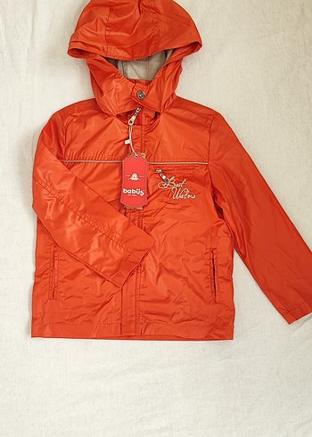 Kapüşonlu Kırmızı Erkek Çocuk Yağmurluk - Görsel 3