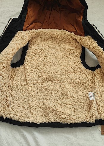 Kapüşonlu Siyah Erkek Çocuk Yelek - Görsel 5