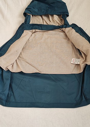 Erkek Çocuk Kapüşonlu Mavi Yağmurluk - Görsel 5