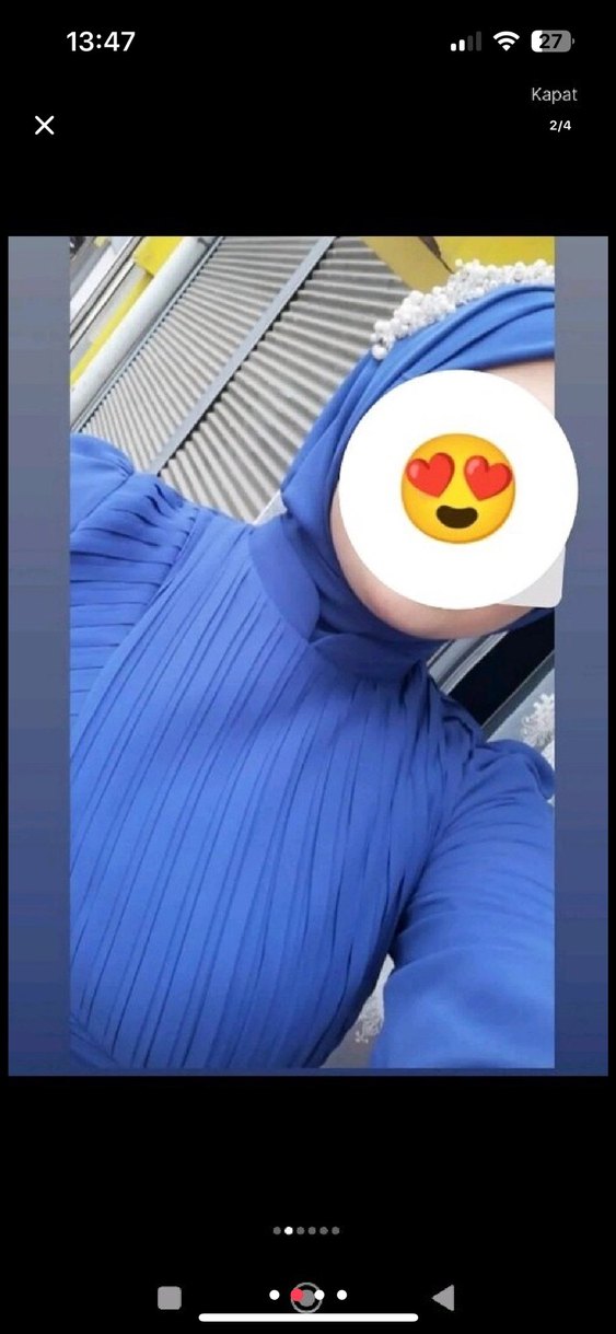 Uzun Kollu, Yüksek Yakalı Mavi Uzun Elbise - Görsel 2