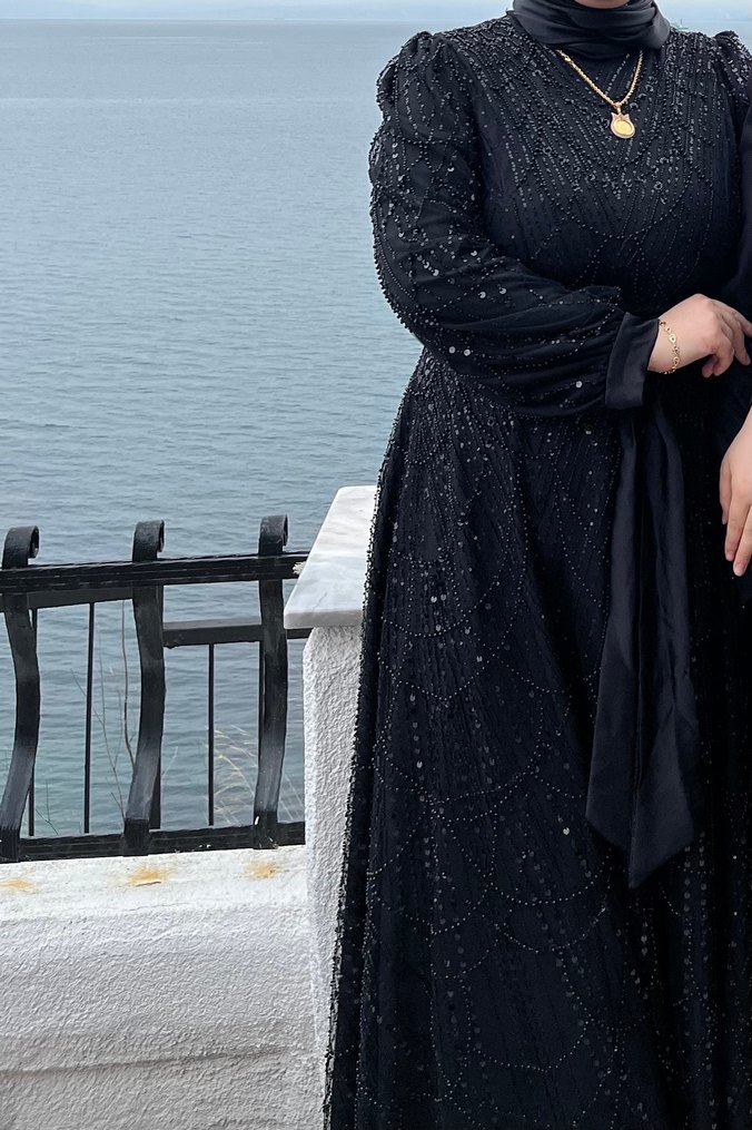 Boncuk İşlemeli Siyah Uzun Abiye Elbise - Görsel 3