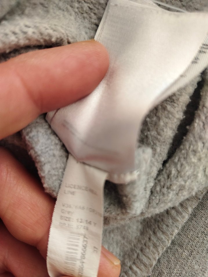 Erkek çocuk DeFacto  marka 13-14 yaş NBA lisansli sweatshirt. - Görsel 2