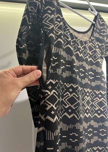 Gri Yılan Desenli Dantel Detaylı Triko Elbise - Görsel 5