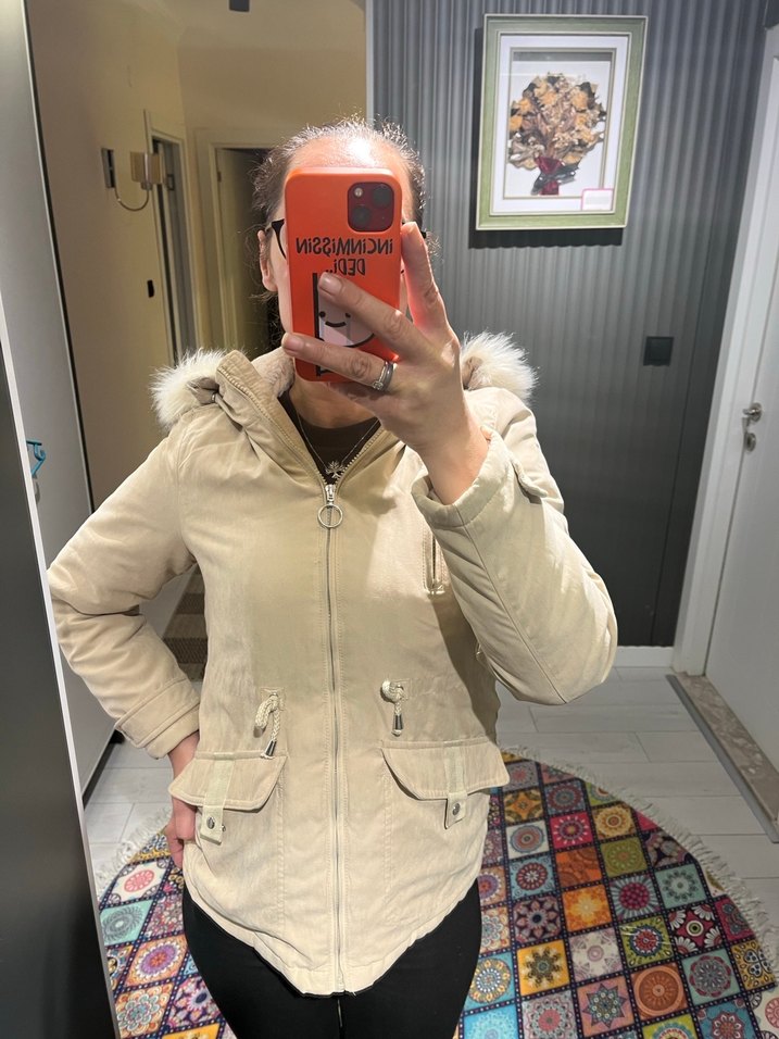 Bej Kadın Puff Mont Yüksek Yaka - Görsel 2