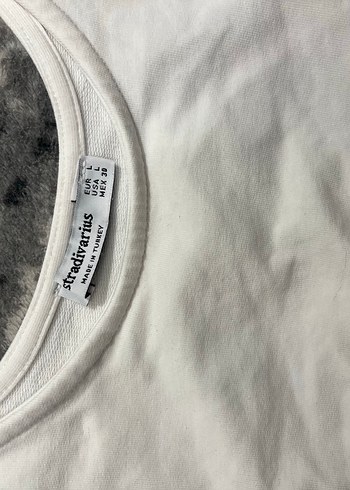 Stradivarius Kadın Beyaz Keten Kolsuz Crop Top - Görsel 5