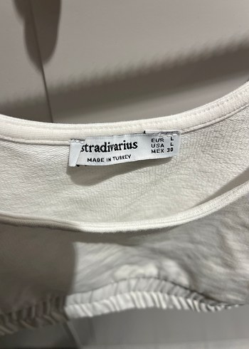 Stradivarius Kadın Beyaz Keten Kolsuz Crop Top - Görsel 2