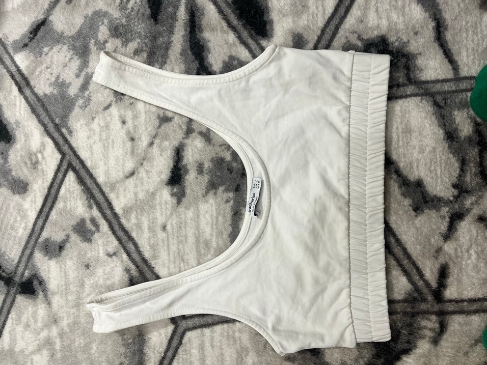 Stradivarius Kadın Beyaz Keten Kolsuz Crop Top - Görsel 4