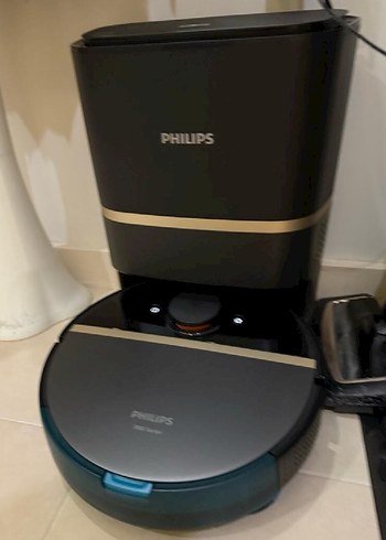 Philips 7000 Serisi Siyah Robot Süpürge