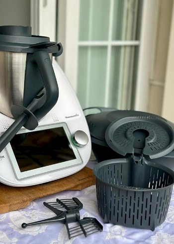 Thermomix Vorwerk TM6 Sıfır Mutfak Robotu