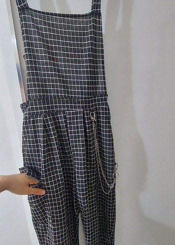 koyu gri ve beyaz renkli kare desenli tulum #tulum - Görsel 3