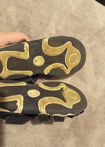 Diğer 25 numara erkek çocuk sandalet