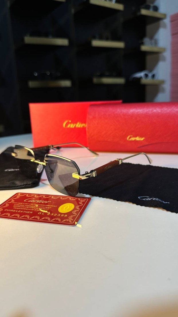 Cartier Kadın Siyah Transparan Gözlük - Görsel 2