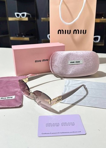 Pembe Parlak Taşlı Miu Miu Güneş Gözlüğü - Görsel 2